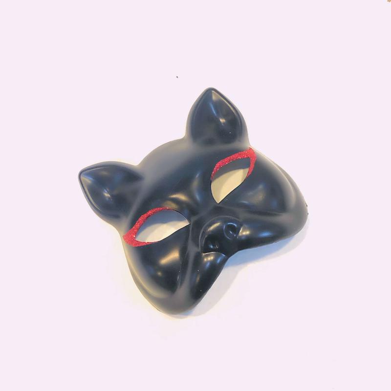 Scarlet Whiskers - Cat Mask