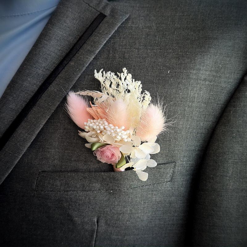 Blush Feather Touch - Prom Boutonniere