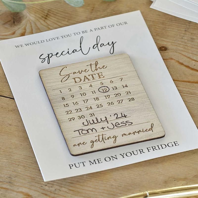Rustic Romance Wooden \'Save the Date\' Magnets (10pk)